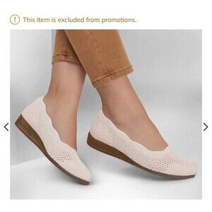 Skechers Women's Cleo Sawdust Real Living Slip On Wedge Heel Natural Size 9